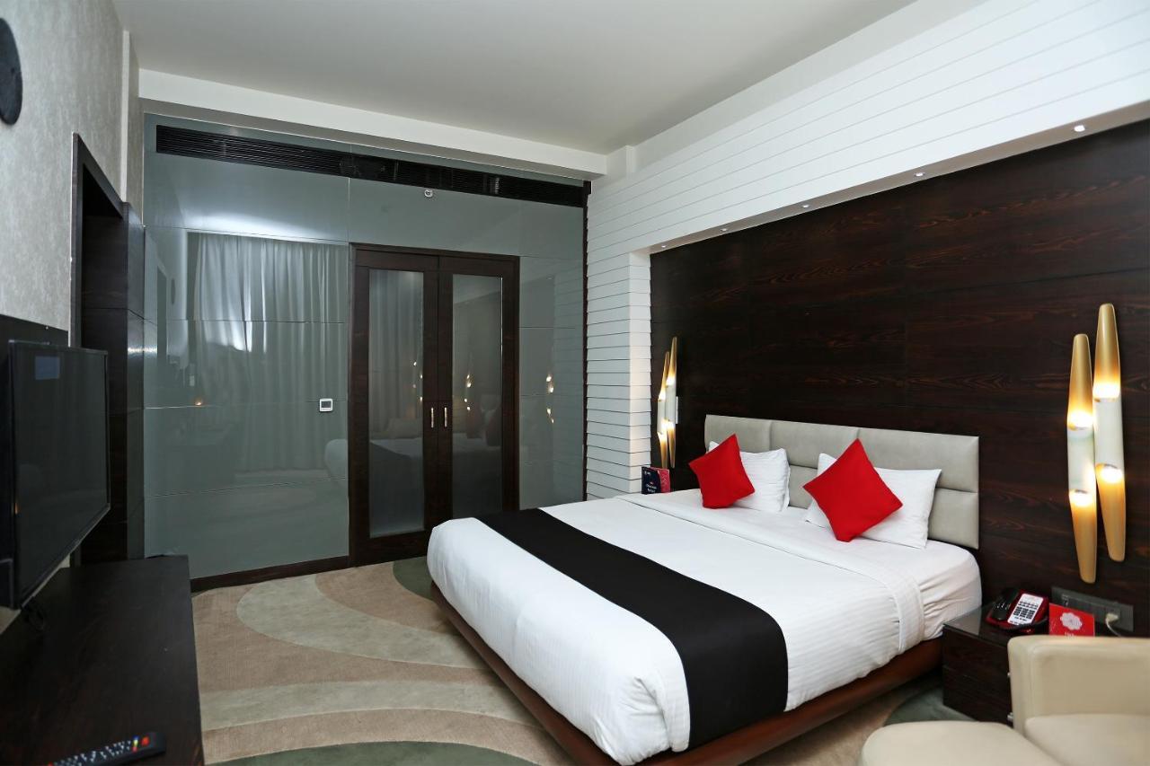 Golden Blossom Imperial Resorts Lucknow Extérieur photo